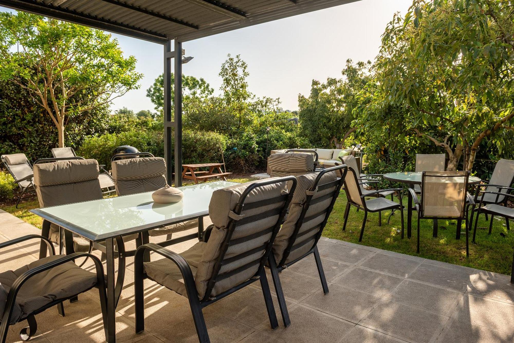 Bar-On Vacation Resort - Nature, Culture, Tours & Tastes Near Nahariyya - בר-און ריזורט, בתי מפונים , טבע, תרבות, סיורים וקולינריה Ben 'Ammi Rum bild