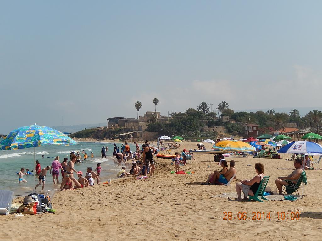 Bar-On Vacation Resort - Nature, Culture, Tours & Tastes Near Nahariyya - בר-און ריזורט, בתי מפונים , טבע, תרבות, סיורים וקולינריה Ben 'Ammi Rum bild